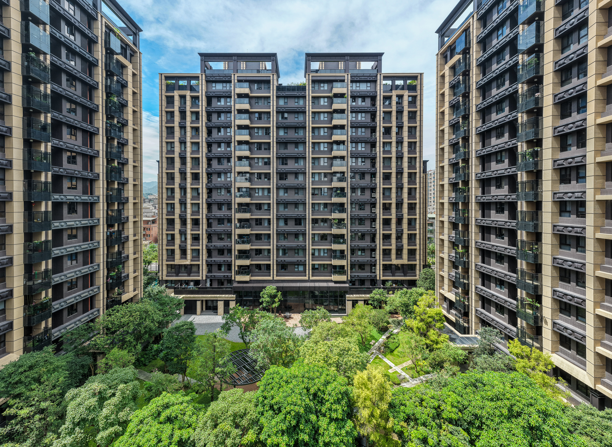 希爾登 ONE HOUSE建案圖片（原文）